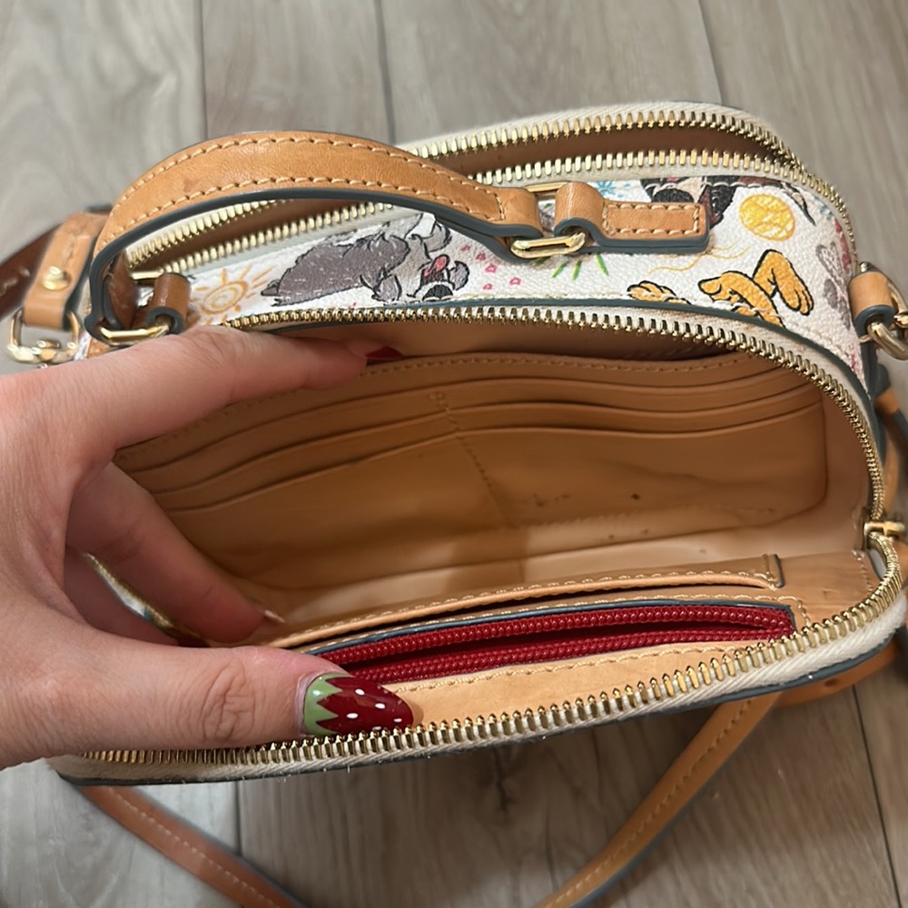 Dooney & Bourke Disney Dogs Crossbody Bag 🐶 - Picture 8 of 8